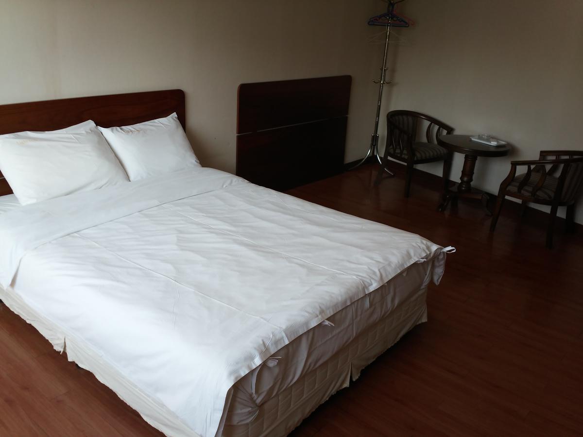 Geoje Jangseungpo Lighthouse Hotel Sodong Quarto foto